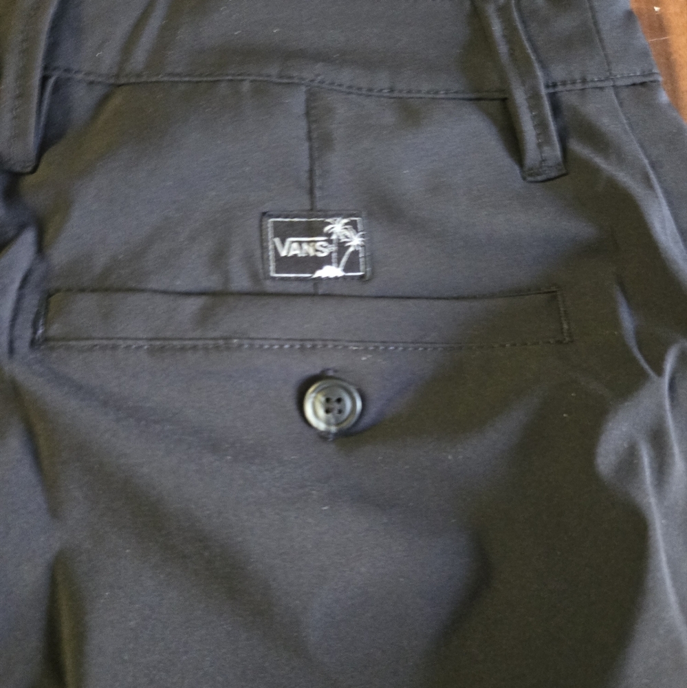 Vans Authentic Decks 3 Pocket Boardshorts Men 28 Inch Waist NWT 042025 - Picture 2 of 8